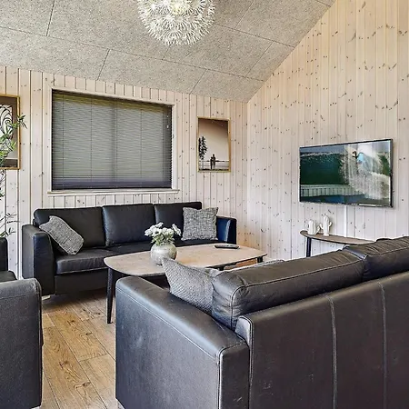 16 Person In Hasselberg Feriehus Kappeln